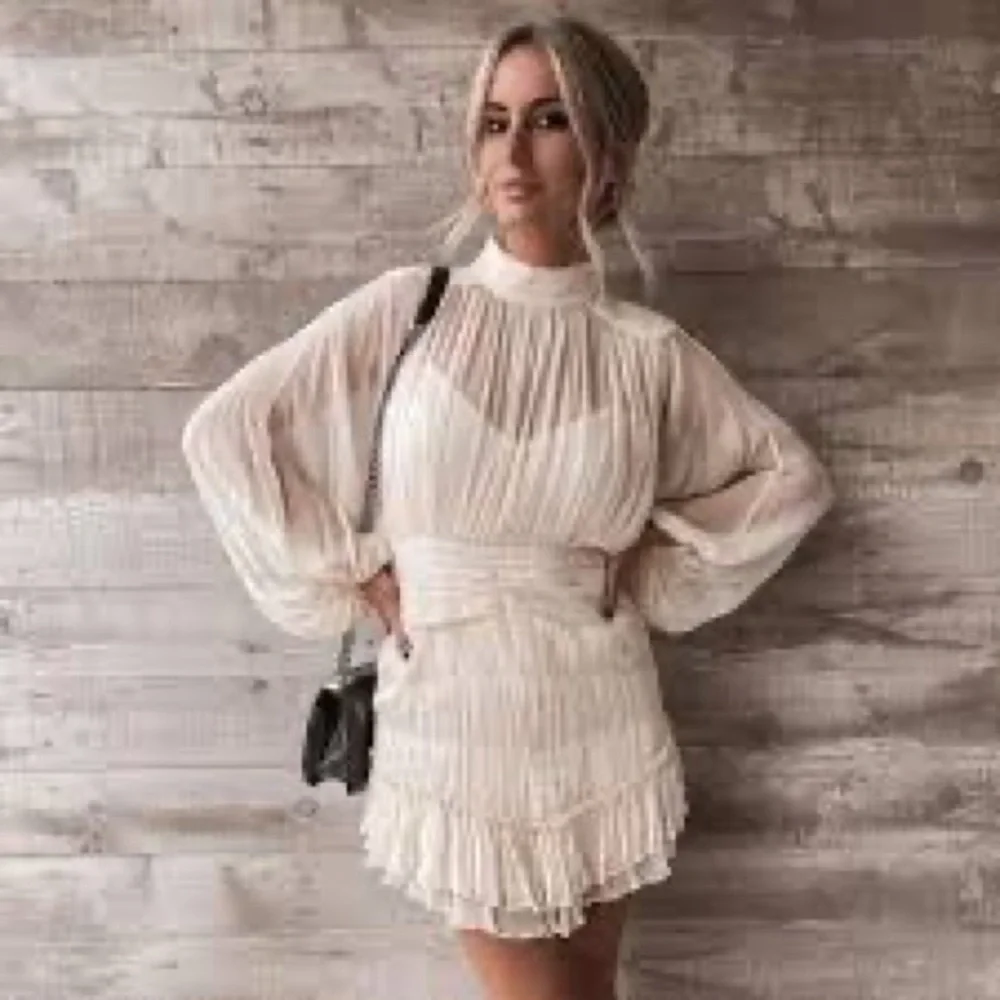 Loves A Metallic Chiffon Feather Trim Ruched Dress - STUNNING! MSPR 159 - Picture 8 of 9